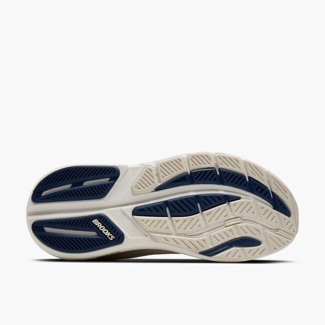 Brooks Mens Ghost Max 3 Running Shoe in Coconut/Chateau/Navy