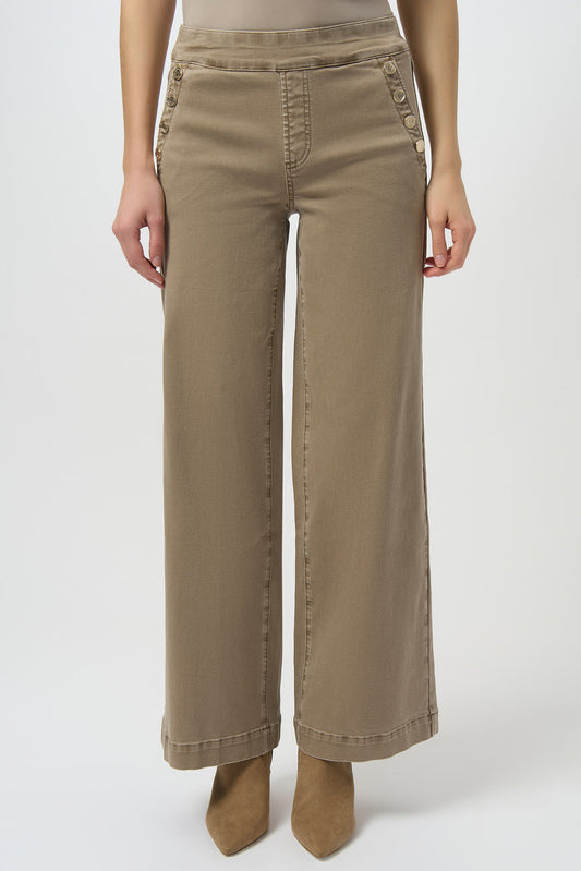 Womens Joseph Ribkoff Mid Rise Trouser in Fawn