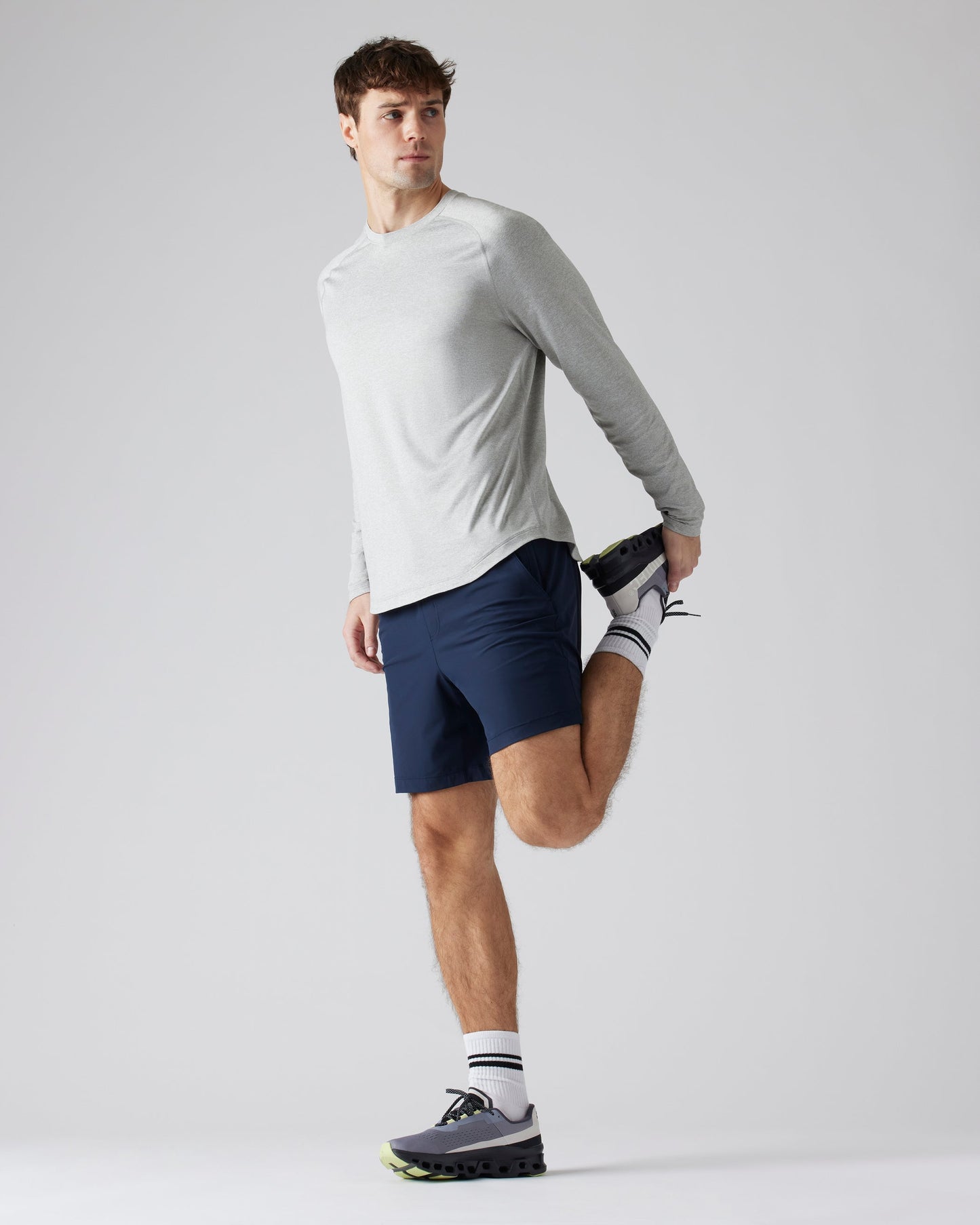 Rhone Mens 7" Lined Pursuit Short in True Navy