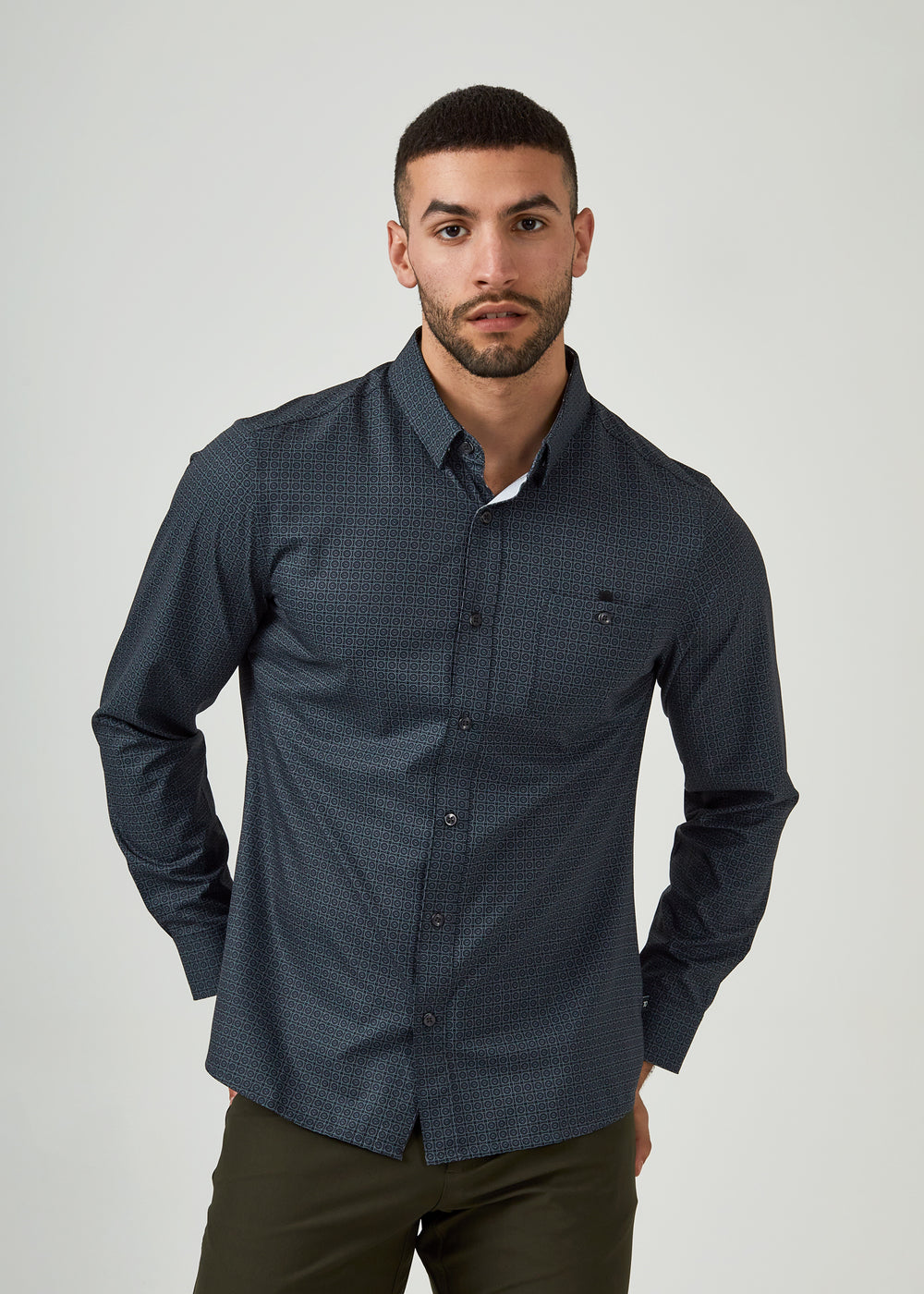 7 Diamonds Pacos Long Sleeve Sport Shirt in Black