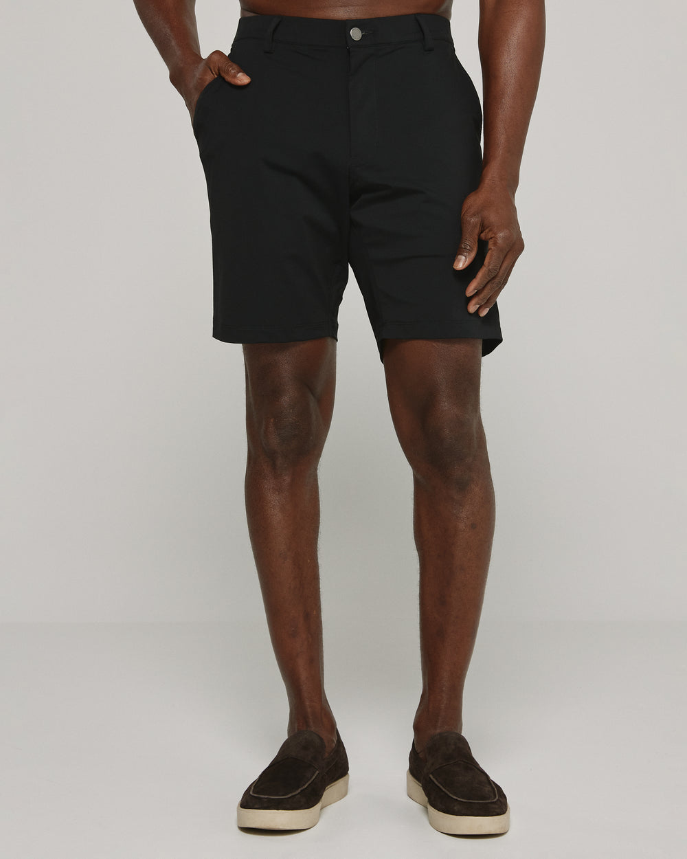 7 Diamonds Zuma 8" Short in Black
