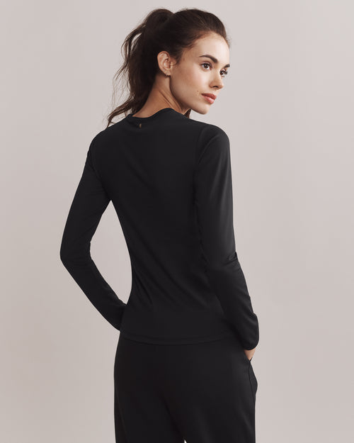 Womens Rhone Ultimate Long Sleeve Layer Tee in Black