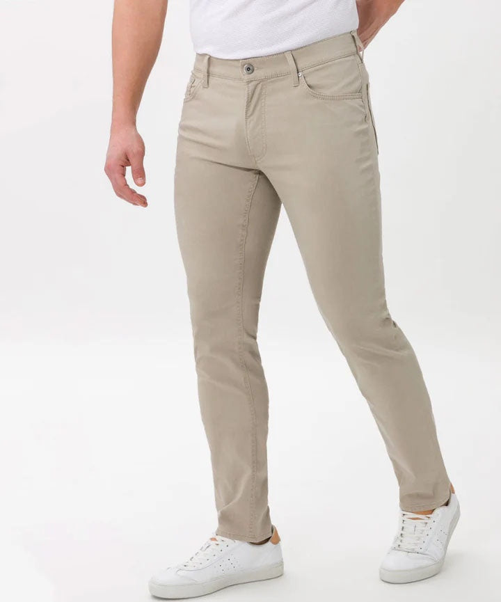 Brax Chuck Hi Flex Light 5 Pocket Pant in Beige