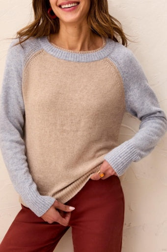 Womens Tribal Color Block Raglan Sleeve Crewneck Sweater in Oatmeal