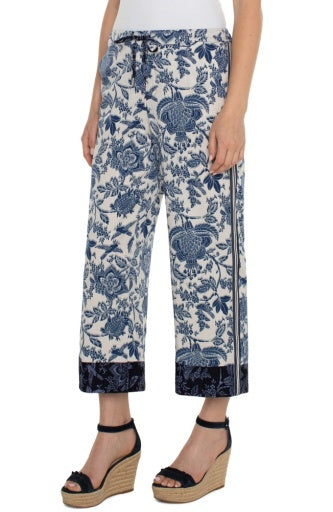 Womens Liverpool Pull On Wide Leg Pant in Galaxy Floral Print