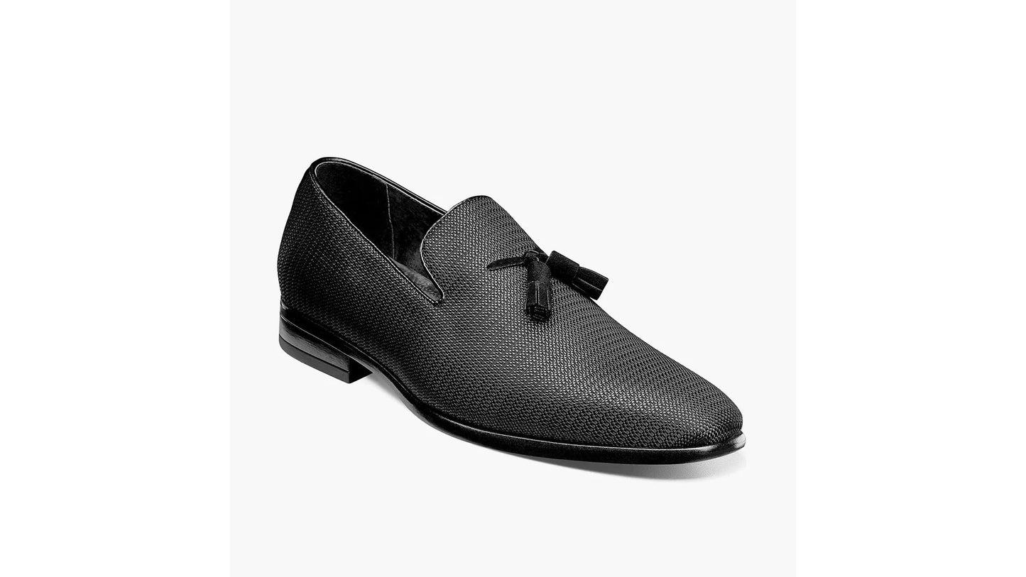 Stacy Adams Tazewell Plain Toe Tassel Slip On in Black