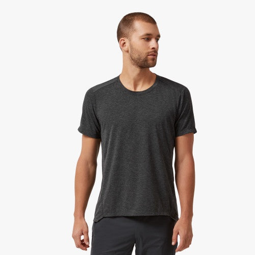 On Running Mens Active Tee in Black