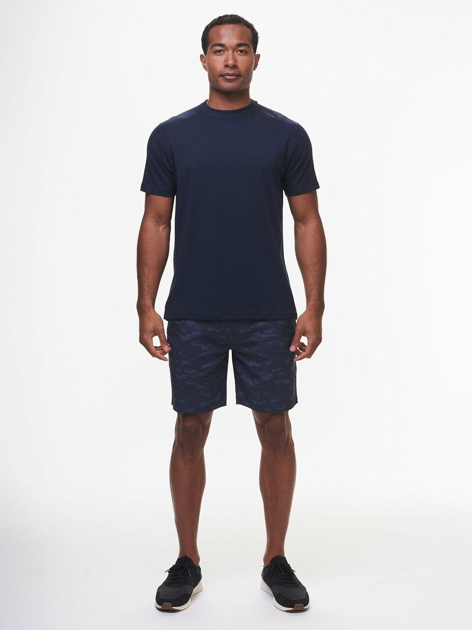TASC Mens Carrollton Performance Crewneck SS Tee in Navy