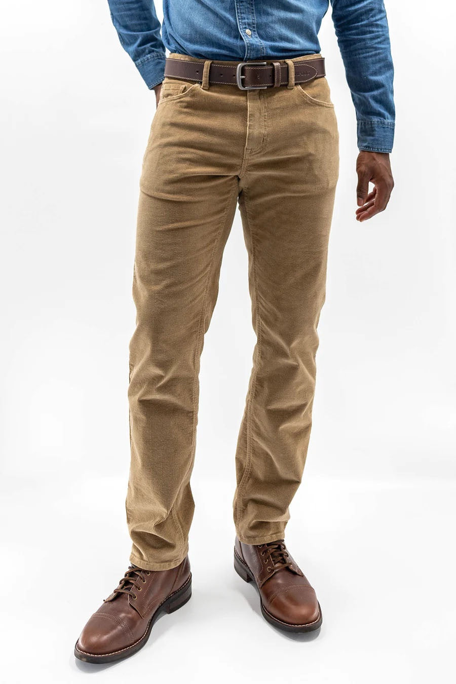 Devil Dog Dungarees Stretch Corduroy Pant in Khaki