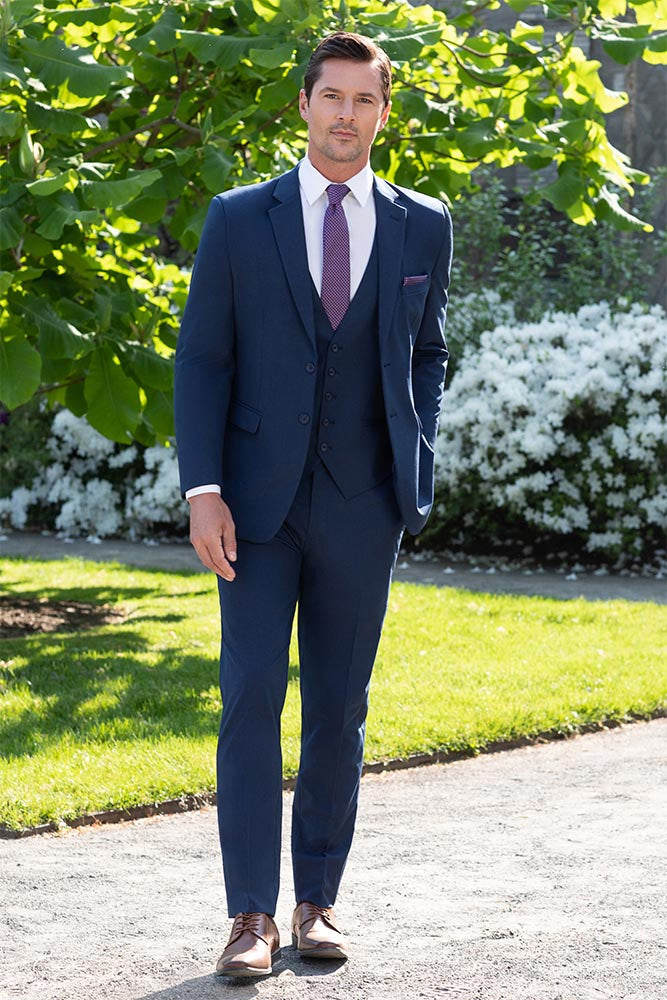 Larr Brio Metro Slim Fit Suit Pant in Navy