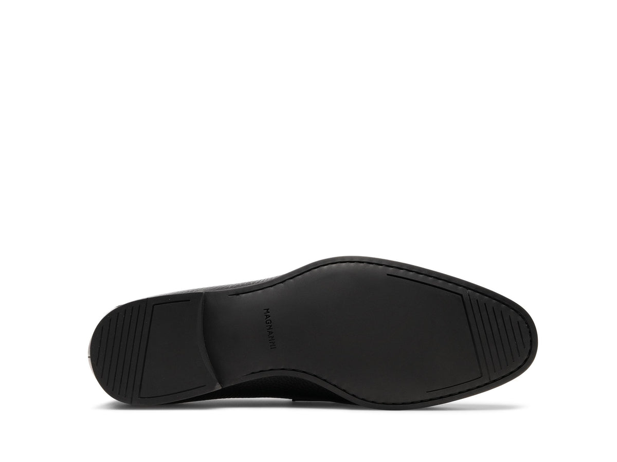 Magnanni Diezma II Tumbled Leather Penny Loafer in Black