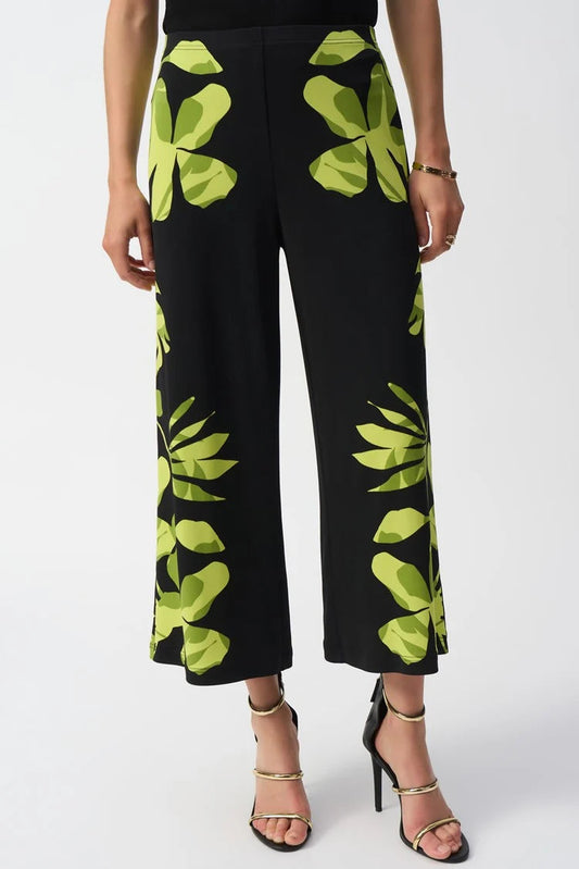 Womens Joseph Ribkoff Floral Mid Rise Pant in Black/Multi