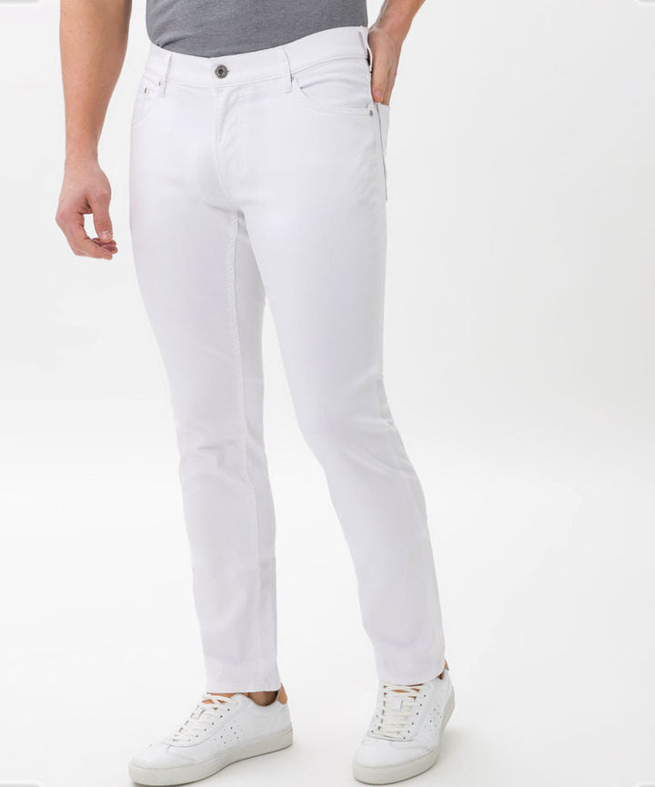Brax Chuck Hi Flex Light 5 Pocket Pant in White