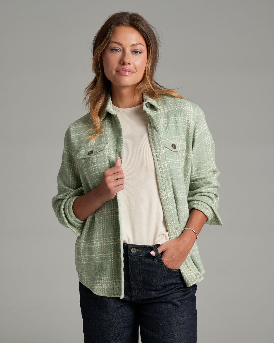 Womens Kuhl Kove ShirtJak in Sea Crest