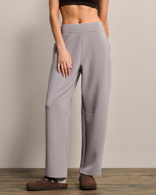 Womens Rhone Dreamglow Barrel Leg Pant in Taupe Mist