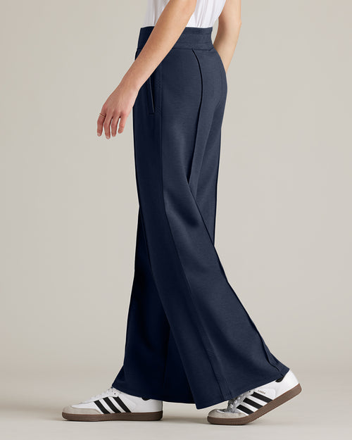 Womens Rhone Dreamglow Trouser in Navy