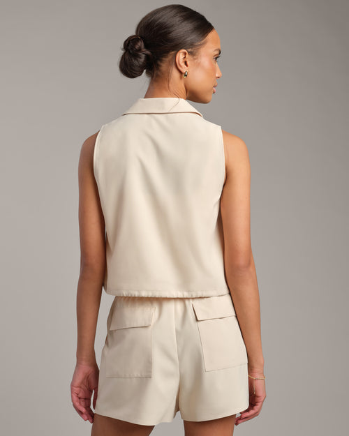 Womens Rhone Sleeveless Notch Collar Blouse in Linen
