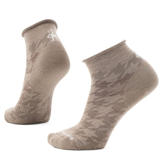 Womens Smartwool Everyday Houndstooth Ankle Socks in Fossil