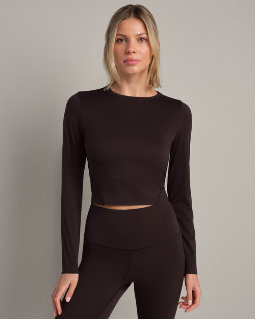 Womens Rhone Serene Fitted Long Sleeve Tee in Dark Espresso