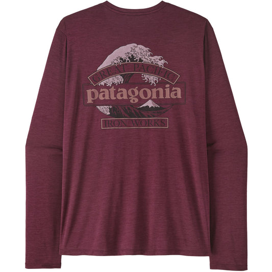 Patagonia Mens Long Sleeve Cap Cool Daily Shirt in Great Waves:Berry Fig