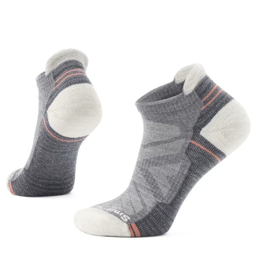 Womens Smartwool Hike Light Cushion Low Ankle Socks in Medium Grey