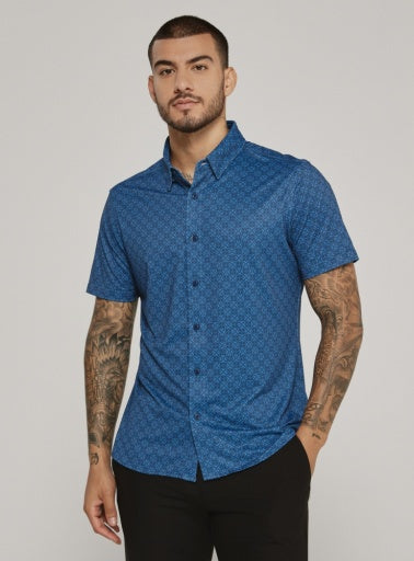 7 Diamonds Mens Sorren Short Sleeve Sport Shirt in Navy