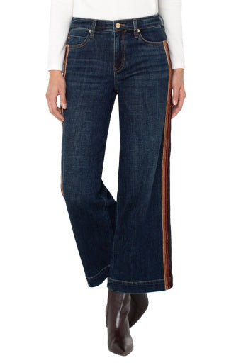 Womens Liverpool Stride Wide Leg Jean with Velvet Trim in Eastmoor