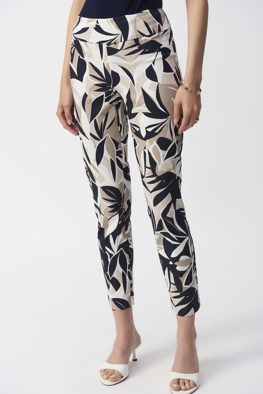 Womens Joseph Ribkoff Tropical Print Slim Fit Pants in Vanilla