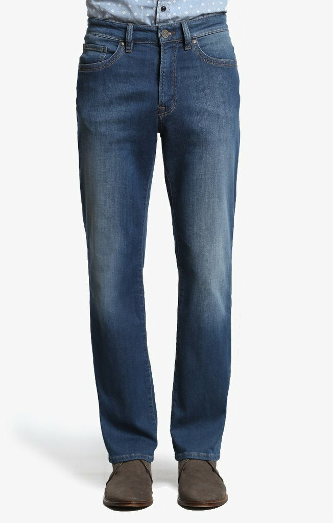 34 Heritage Charisma Comfort-Rise, Classic Fit Jeans in Mid Cashmere