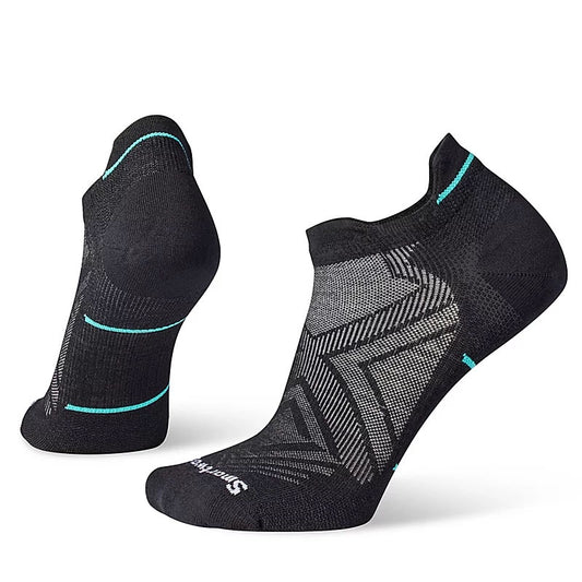 Womens Smartwool Run Zero Cushion Low Ankle Socks in Black