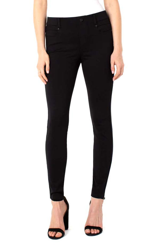 Womens Liverpool Gia Glider Pull On Ponte Pant in Black